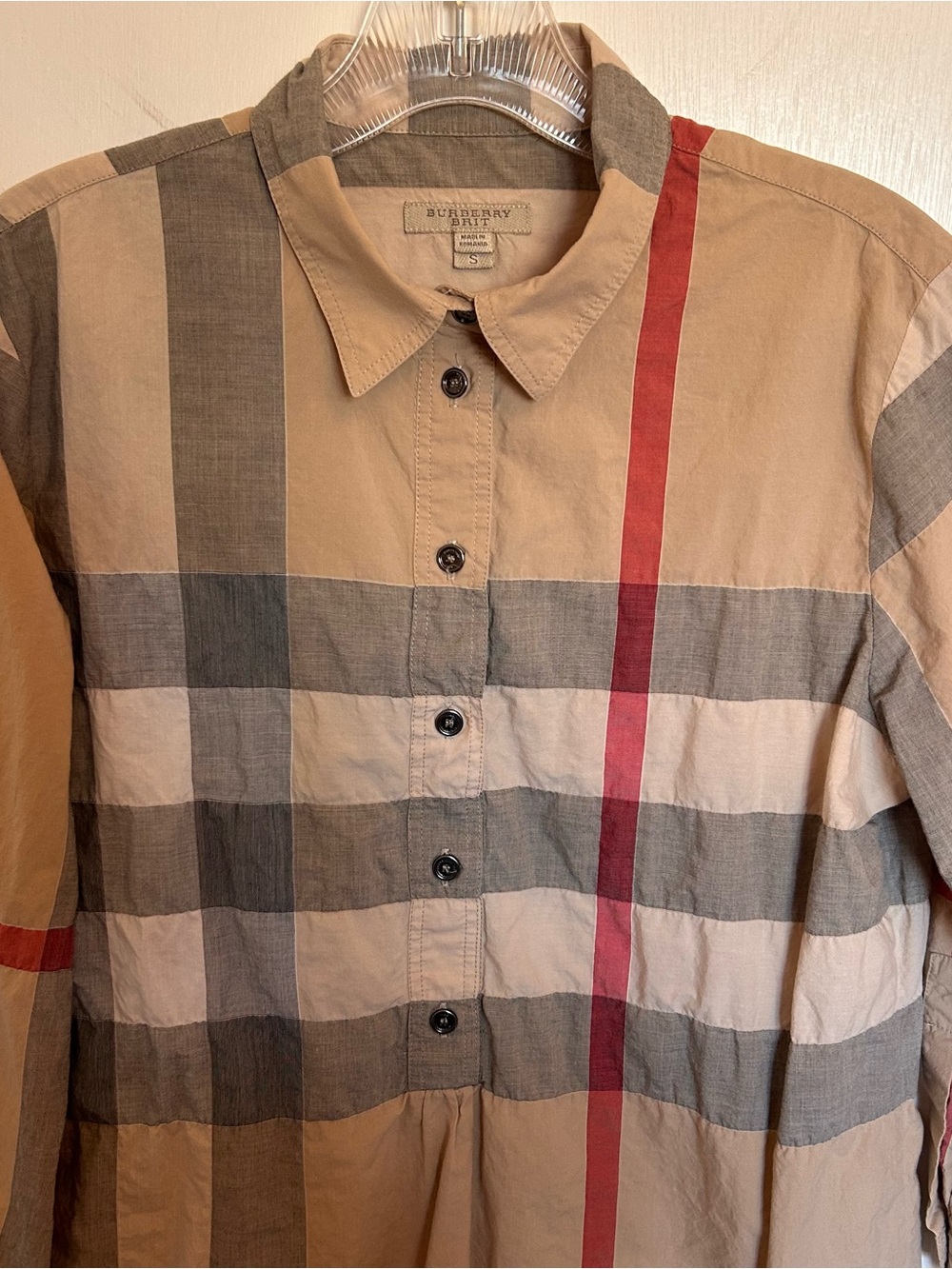 Burberry Brit Tan Button-Front Popover Shirt with Gray Trim - Picture 3 of 6